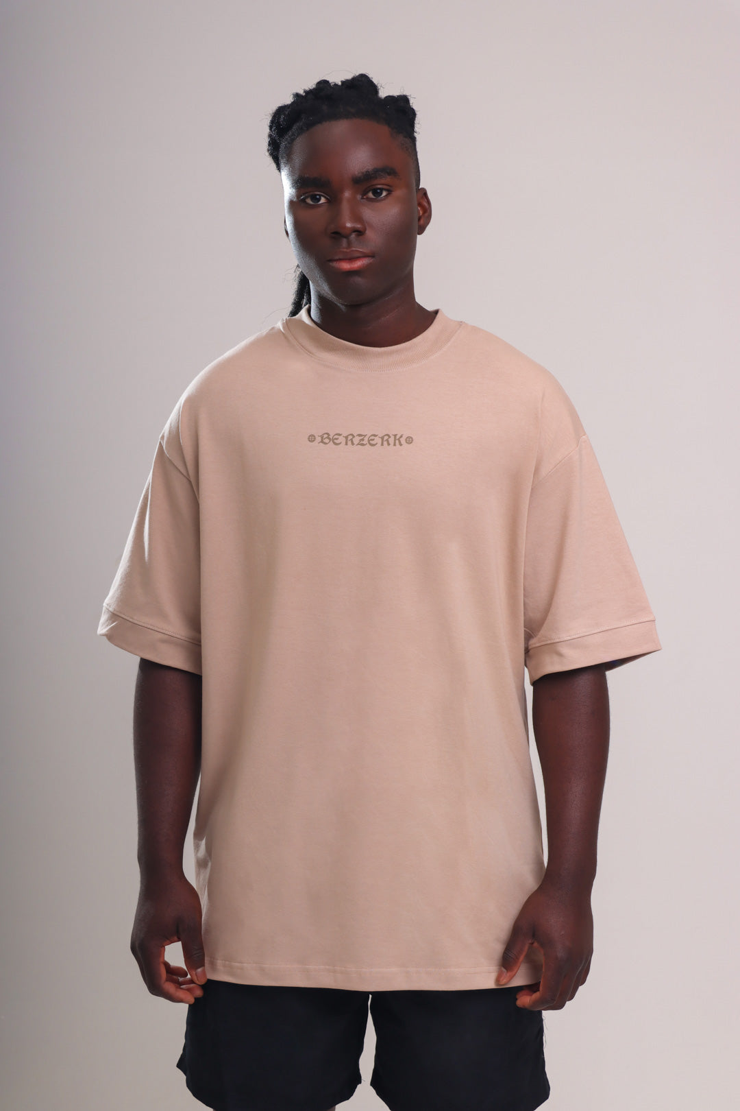 Oversized - Leg Day (Areia)